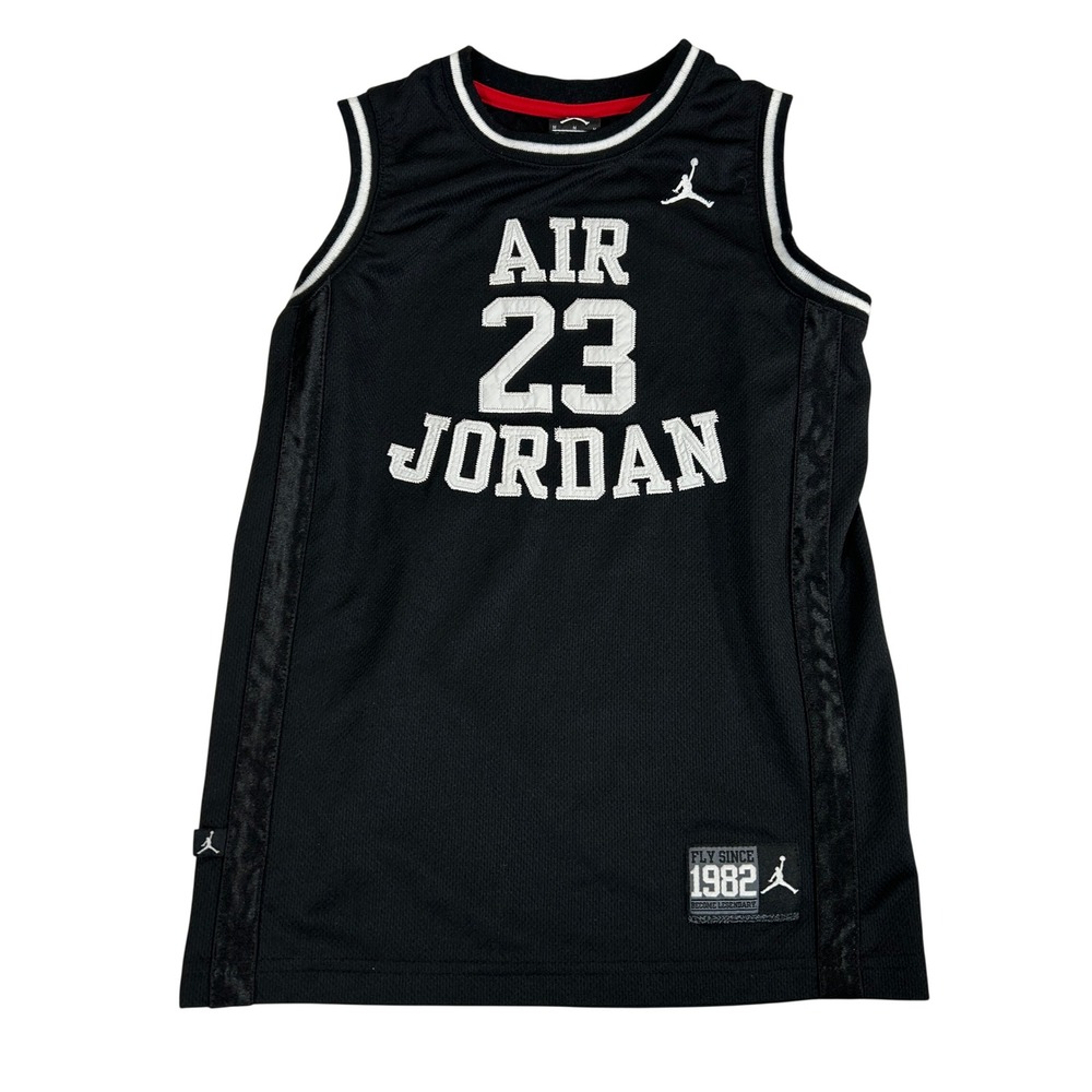 Jordan Boys Black Air Jordan 23 Basketball Jersey Youth Size M 10-12